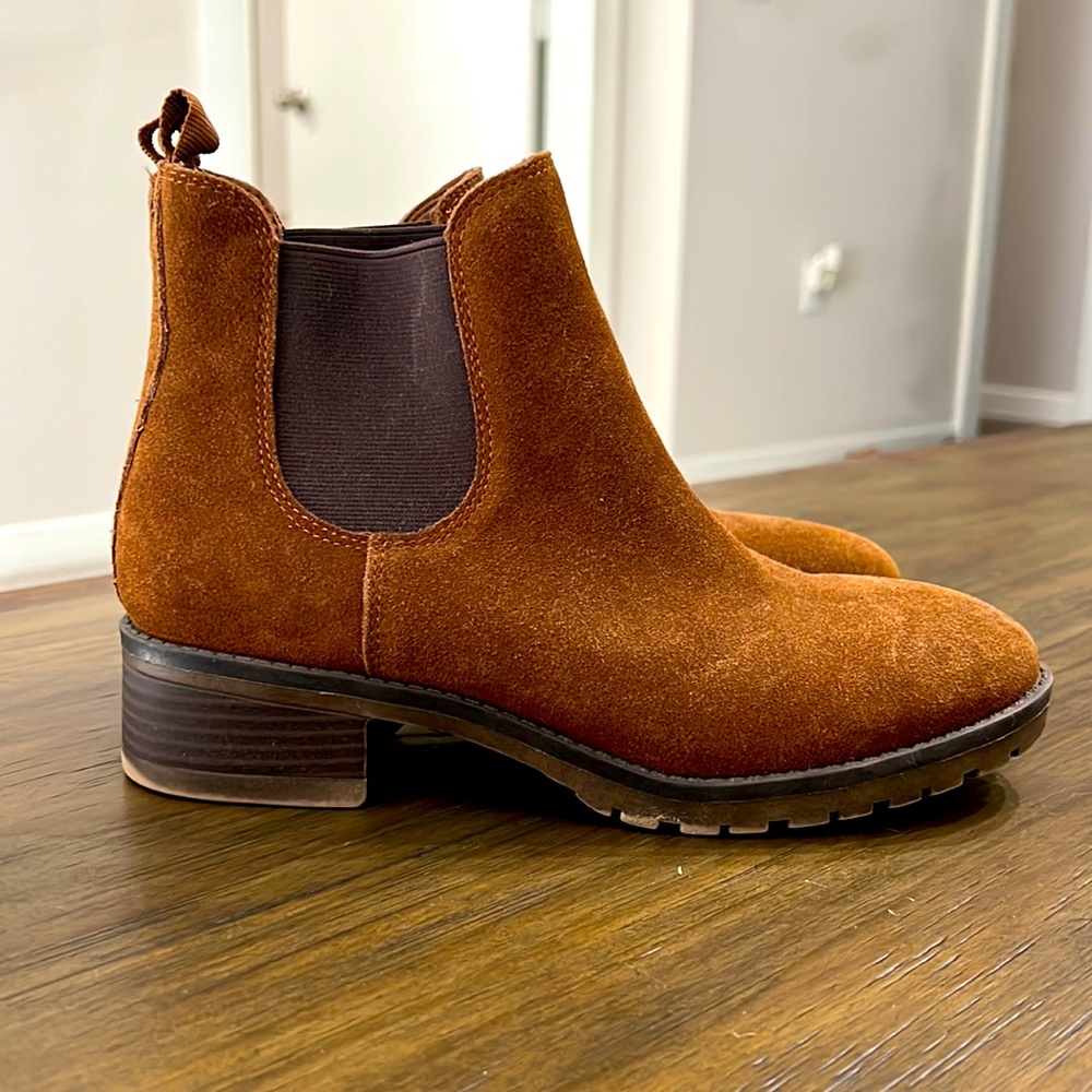Kenzie Brown Suede Chelsea Boots